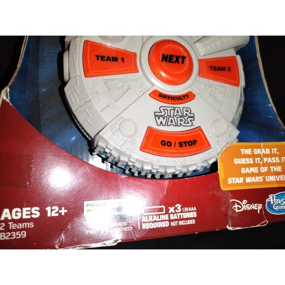 Hasbro Gaming Disney Star Wars Catch Phrase Electronic Handheld Game NEW 2014 - Picture 4 of 7